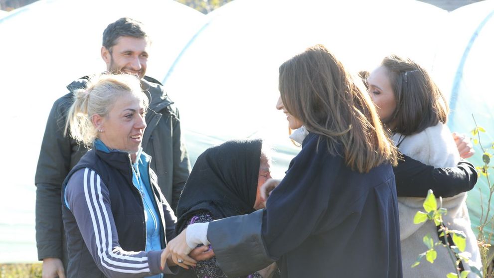 ASTAZI, echipa Visuri la cheie ii va implini visul unei bunici care a luptat toata viata pentru familia ei