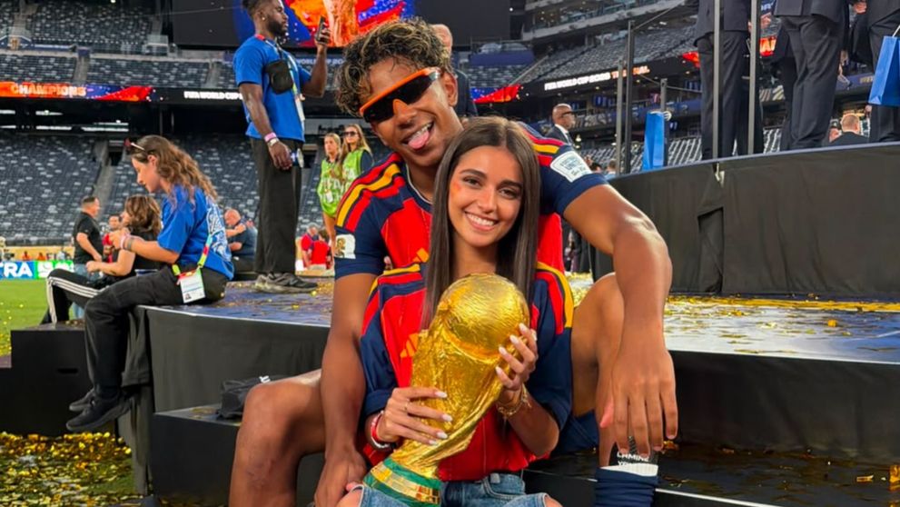 Imagini inedite cu iubita lui Lamine Yamal după Campionatul Mondial 2026. Ce i-a transmis Inés García Santos imediat după victoria Spaniei