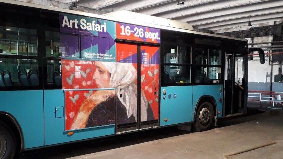 Art Safari, în transportul public din București. 10 linii de autobuze vor găzdui noul Muzeu în Mișcare