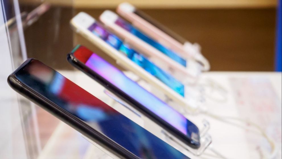 Black Friday 2018 - Unde găsești cele mai bune telefoane mobile