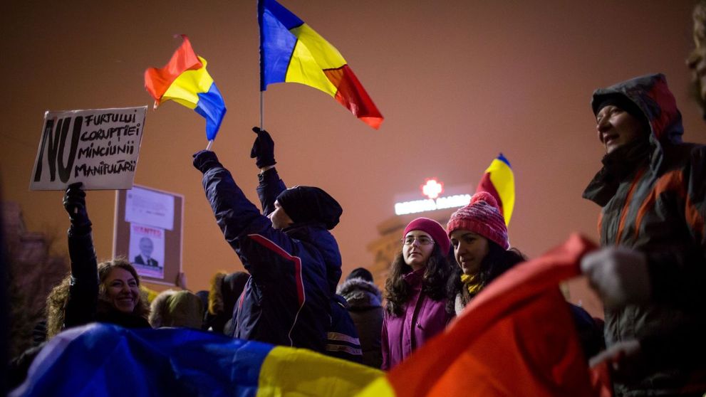 Evenimentele din Romania, vazute altfel. Cele mai emotionante momente surprinse in timpul protestelor