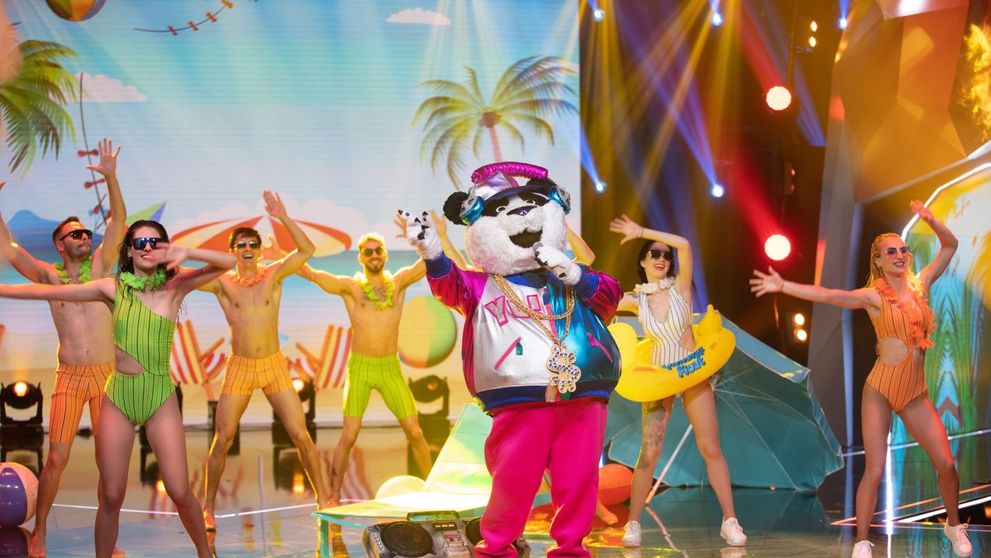 Corbul, Leoaica, Panda și Căpcăunul sunt finaliștii Masked Singer România. Cine va pune mâna pe marele trofeu?