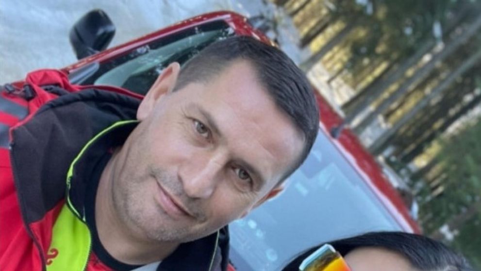 Șeful Salvamont Predeal, atacat de urs, a ieşit din comă. Medicii îl vor opera pentru a-i reface mandibula
