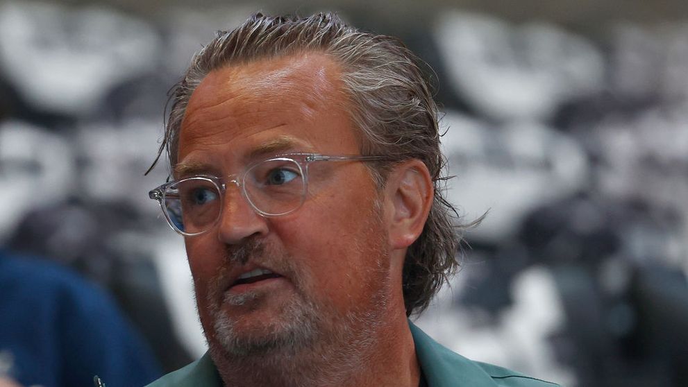 A murit cu o mare dorință neîmplinită! Cum voia Matthew Perry să-i ajute pe cei care se confruntă cu dependența de alcool sau droguri