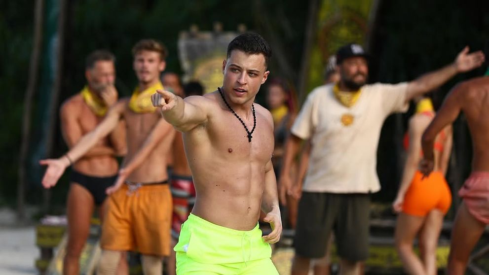 Cine este iubita lui Raul Săpătaru de la Survivor 2025. Tânărul abia a intrat în competiție, dar deja s-a remarcat pe traseu