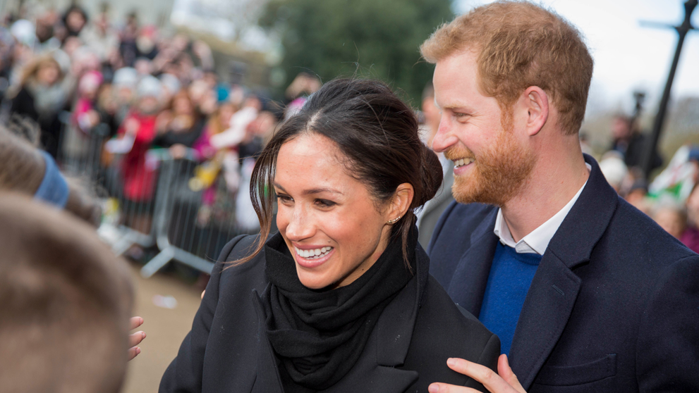 Povestea de dragoste dintre Harry și Meghan, prezentată pe ACASĂ 
