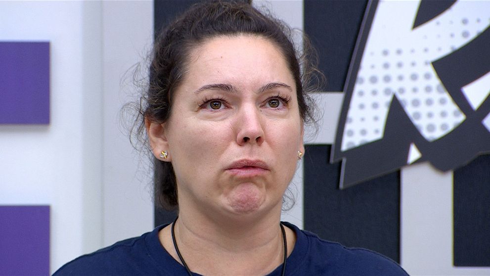 Conform oamenilor de știință, silueta ei e perfectă, e idealul feminin! Cum arată Kelly Brook în costum de baie