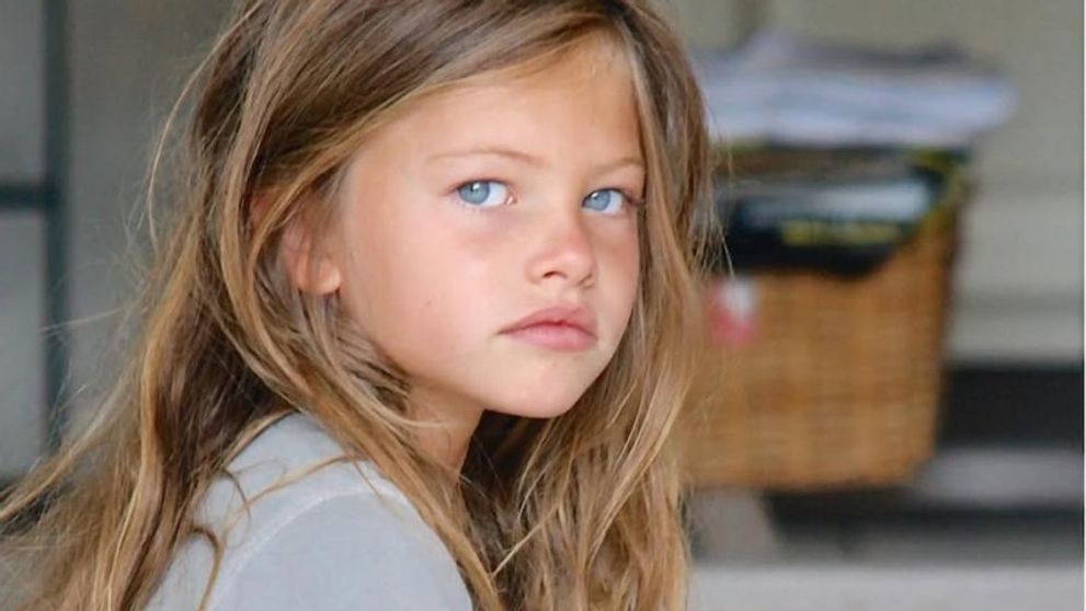 O mai ții minte pe Thylane Blondeau, desemnată „cea mai frumoasă fetiță din lume”? A crescut și este un model de succes! Iată cum arată acum, în 2025