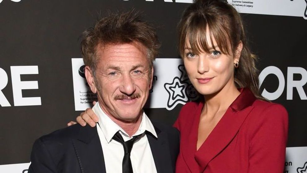 Sean Penn a risipit misterul: „Da, am avut o nuntă COVID, pe ZOOM”