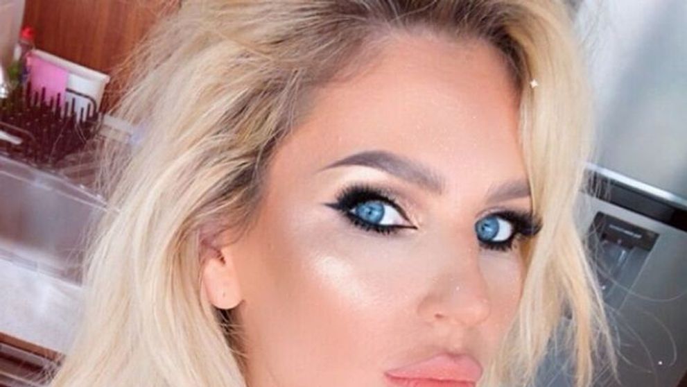 Andreea Bănică, fară machiaj și în costum de baie: “Nici nu te-am recunoscut!” Ce a răspuns vedeta