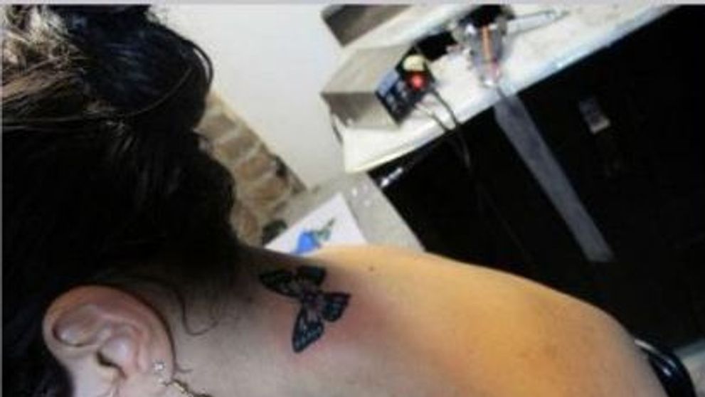 Vanessa Hudgens a postat pe Twitter imaginea cu primul ei tatuaj