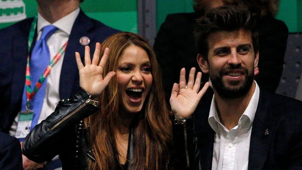 Shakira, foarte apropiată de un bărbat! Cum a fost surprinsă în vacanță