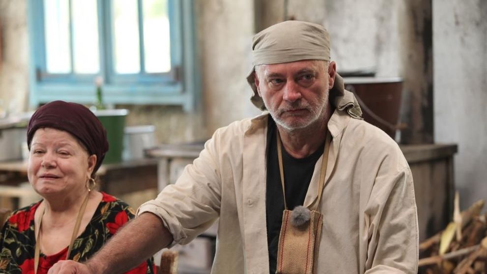 Mircea N. Stoian a preluat carma la Ferma vedetelor