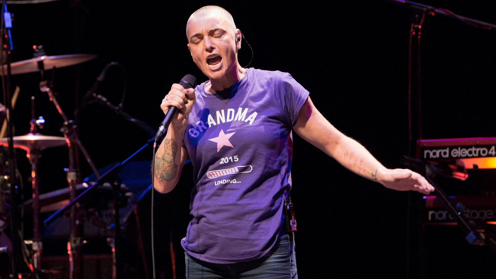 Sinead O’Connor, ținută neobișnuită la funeraliile fiului ei, Shane