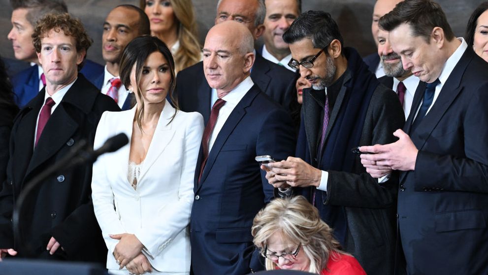 Miliardarii lumii se pregătesc pentru Apocalipsă. Bunkerele nu mai sunt suficiente, în ce adăposturi spectaculoase preferă să-și petreacă sfârșitul lumii