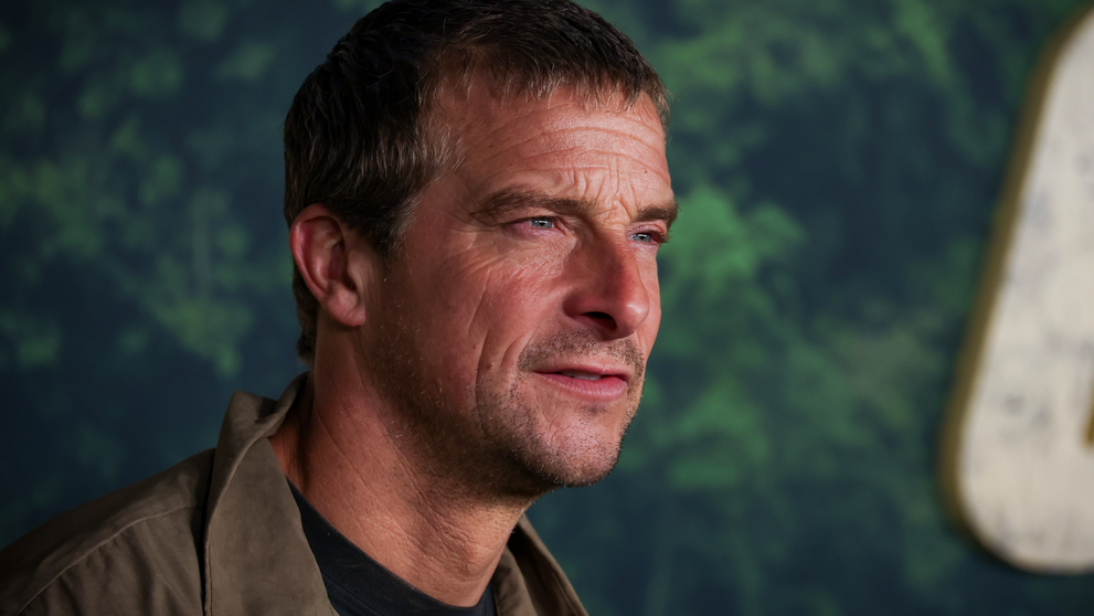 Bear Grylls desființează un mit comun: ”Dacă te mușcă un șarpe, să nu faci ce vezi în filme!”. Uite cum trebuie să reacționezi