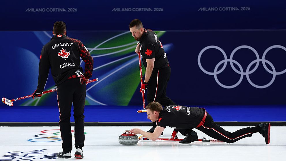 Haos la curling! Cine a strigat ditamai înjurătura, în direct, la TV, după ce a fost acuzat de rivali că a trișat