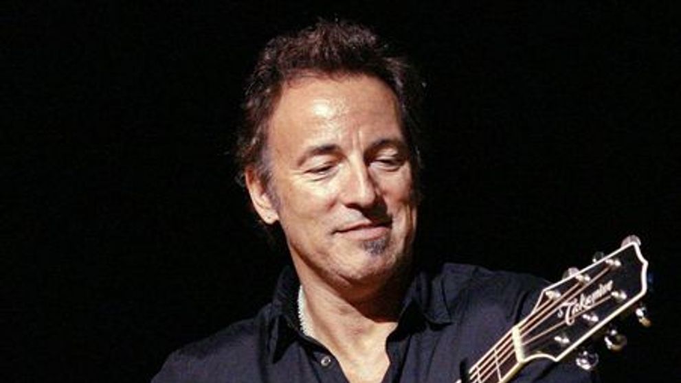 Bruce Springsteen isi lanseaza un nou album pe 5 martie.<span style=