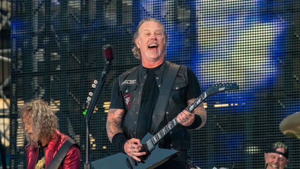 Metallica revine în România! Solistul e fan Gică Hagi, iar la ultimul concert din țara noastră i-a transmis un mesaj