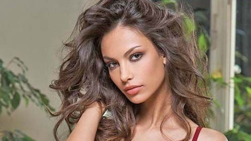 Madalina Ghenea este insarcinata? Fotografia care i-a luat prin surprindere pe fanii modelului