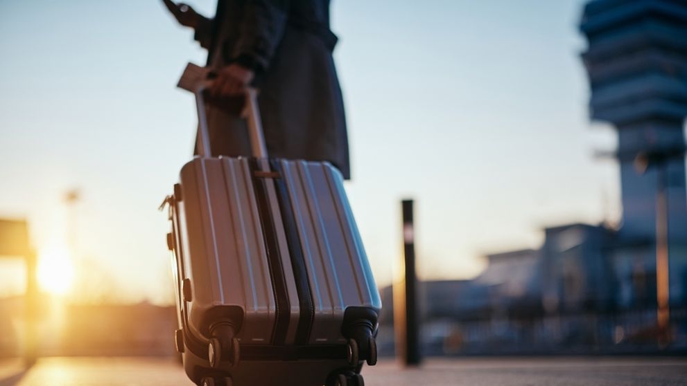 O femeie și-a ratat vacanța în Spania, pe care a plănuit-o un an, și a pierdut aproape 1000 de euro din cauza neatenției! Ce a pățit la aeroport