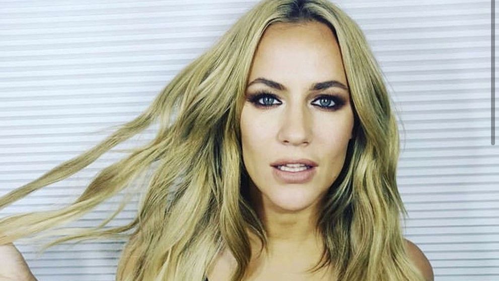 Caroline Flack, fostă prezentatoare la Love Island, s-a sinucis la 40 de ani