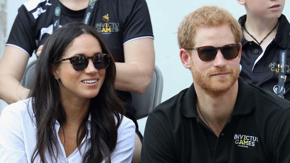 Printul Harry si actrita Meghan Markle s-au logodit