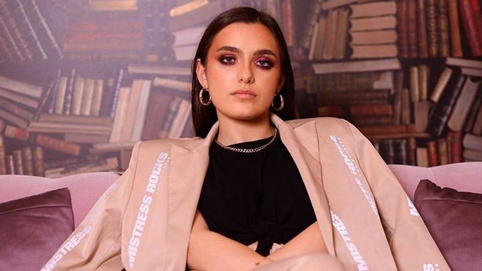 Alexia Eram a primit butonul de argint de la YouTube: „Vreau să vă mulțumesc”