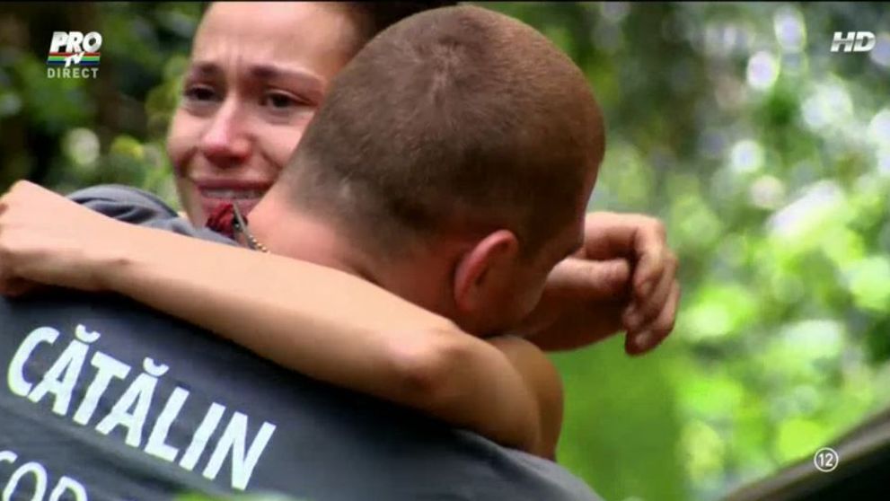 Concurentii au cedat, sarbatoarea a devenit suferinta pentru ei. De ce s-au emotionat toti pana la lacrimi de Dragobete