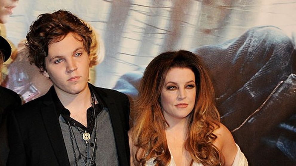 Dezvăluire șocantă: Lisa Marie Presley a trăit timp de două luni cu cadavrul fiului ei în casă: 
