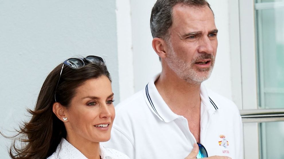 Letizia și Felipe al Spaniei, portret oficial de vară. Cum arată fiicele lor, Leonor și Sofia