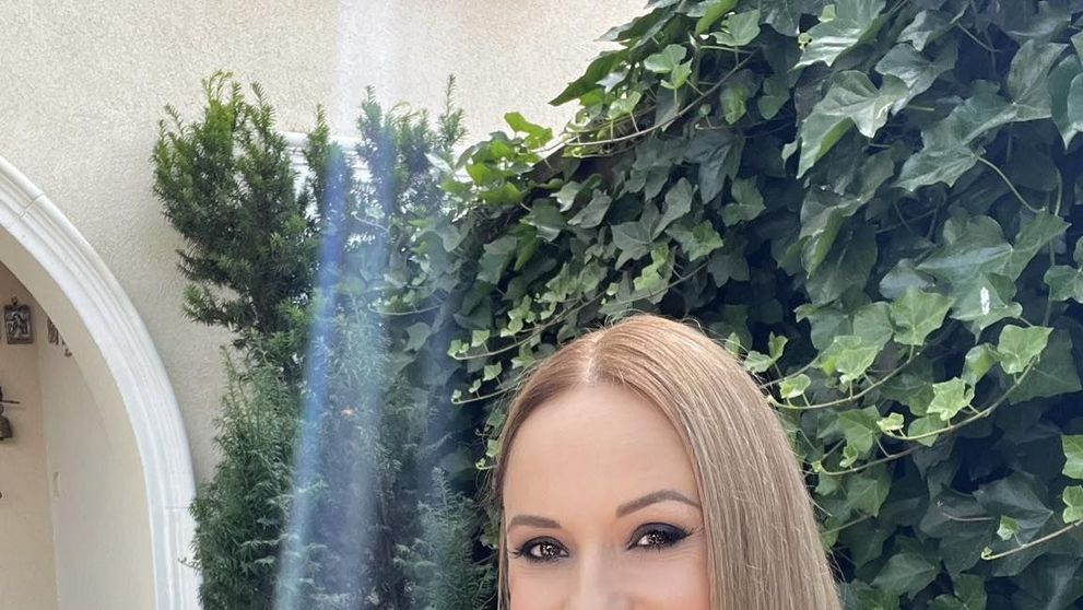Andreea Marin a dat cărțile pe față despre rivalitatea dintre ea și Mihaela Rădulescu: „S-a tot ţinut de mine”