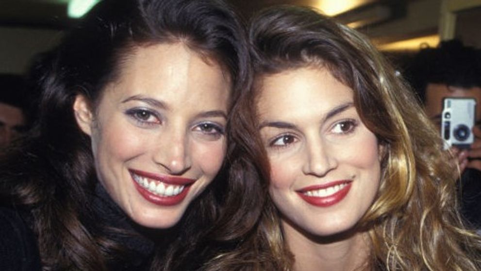 A fost exclusă dintr-un show de modă în anii ’90. Cum arată acum Christy Turlington, prietena lui Cindy Crawford