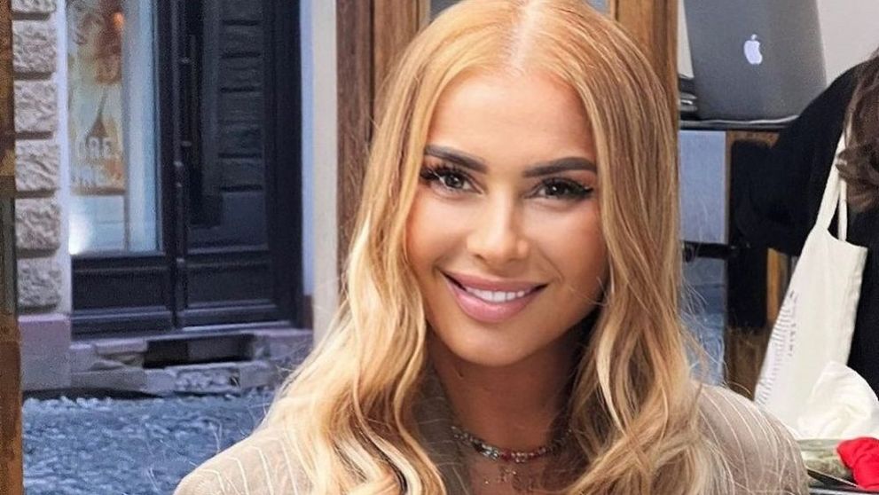 Anamaria Prodan, renovări semnificative în vila de la Snagov! Ce a făcut cu peretele dedicat lui Reghecampf