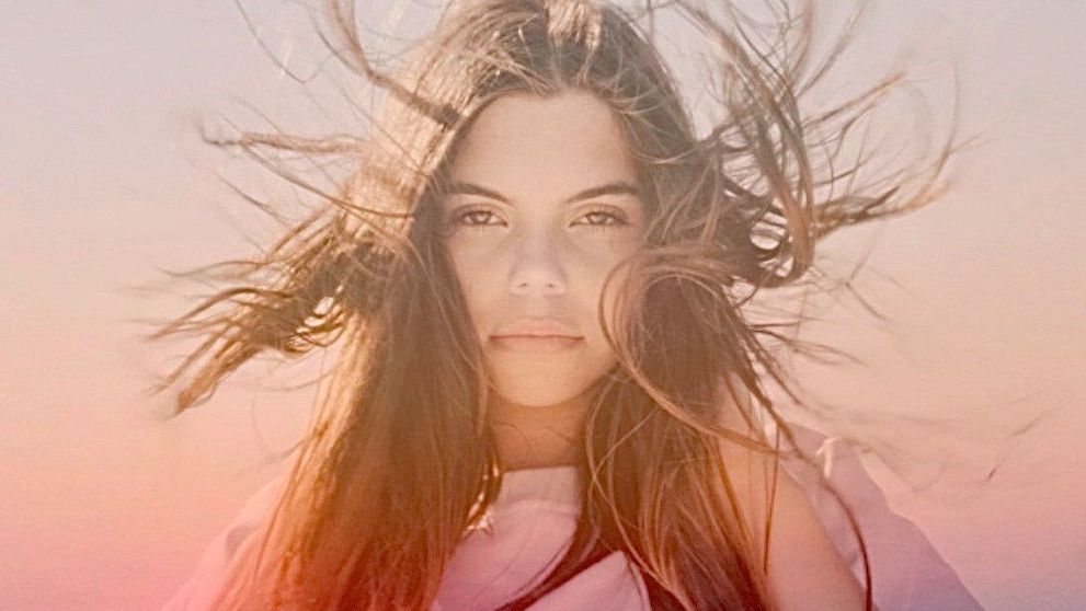 Alessiah lansează, chiar de ziua ei de naștere, videoclipul piesei „Love me”