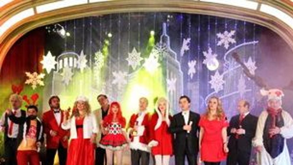 In ”Land of Jokes” s-a sarbatorit Craciunu! FOTO