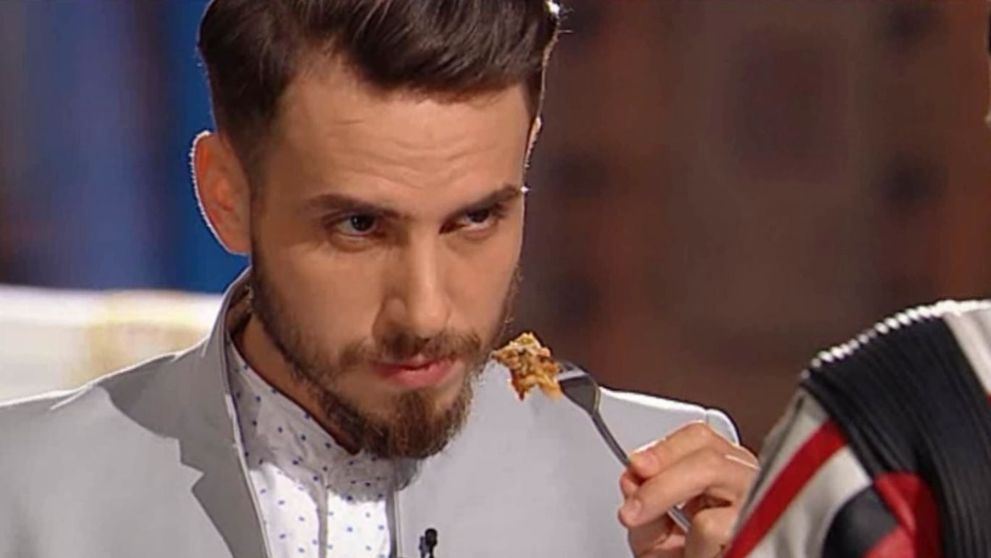 Chef Foa, asa cum nu l-ai mai vazut pana acum la MasterChef. Putini stiau ca are o astfel de pasiune