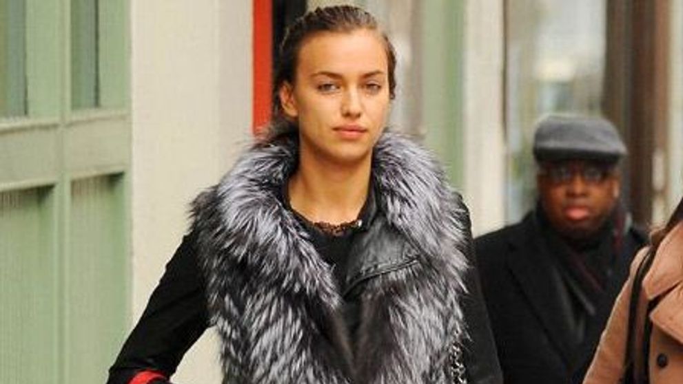 Irina Shayk i-a cumparat deja cadoul de Valentine’s Day lui Cristiano Ronaldo?