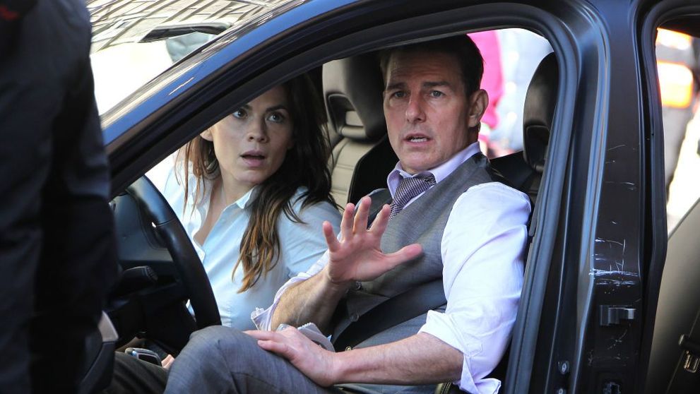 Tom Cruise, izolat vreme de 14 zile după ce 4 membri ai echipei sale s-au îmbolnăvit de Covid-19