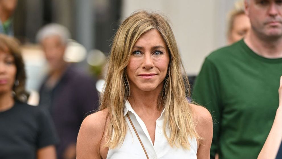 Ce mănâncă Jennifer Aniston ca să arate așa la 57 de ani! Actrița are 51 kg, la o înălțime de 1.64 m. Meniul unei zile obișnuite: ”Dimineața, omletă...”