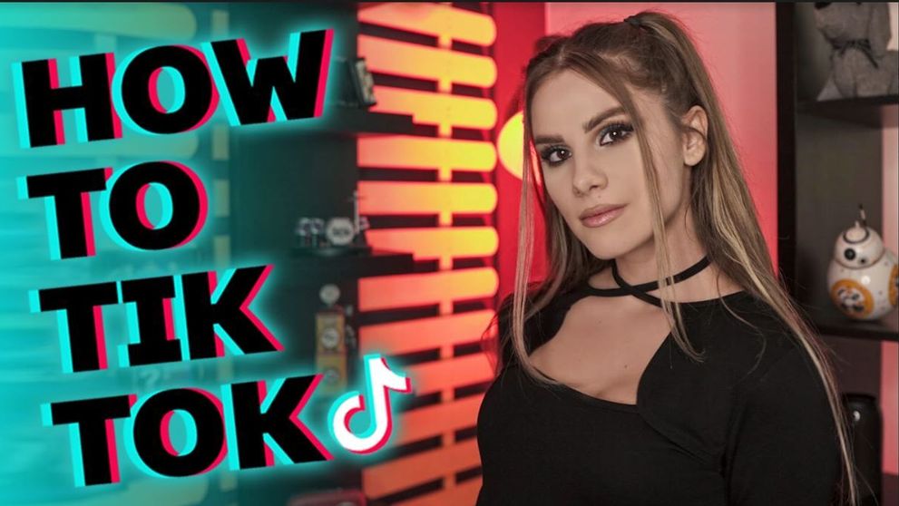 Aquene îți arată la How to TikTok ce sfaturi în relații poți să primești de pe TikTok