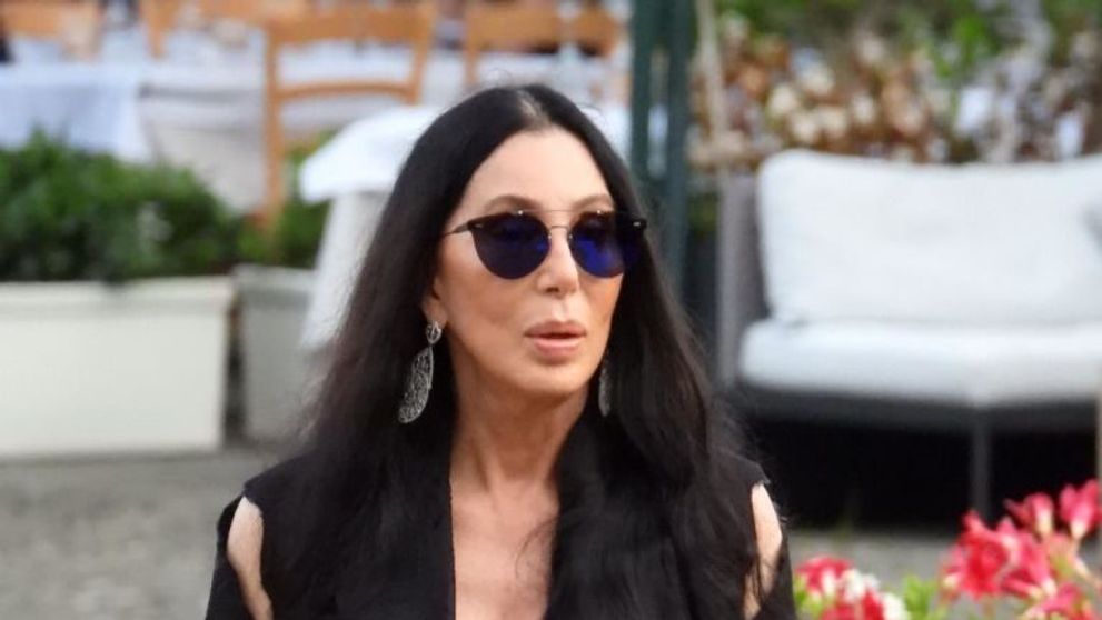 Cher a descoperit elixirul tinereții! Artista, apariție inedită în colanți la 76 de ani