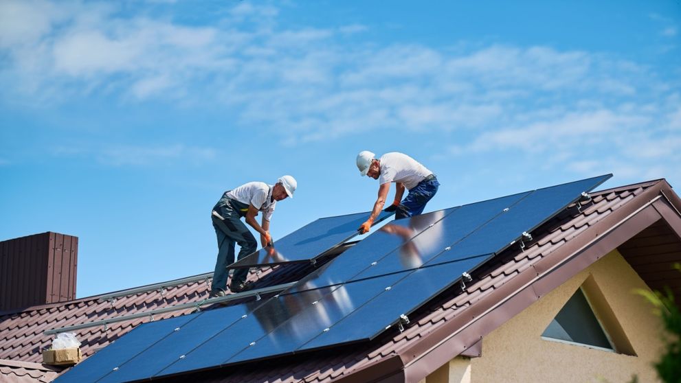 (P) Pași esențiali în configurarea unui sistem fotovoltaic cu invertor solar pentru eficiență maximă