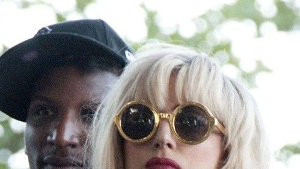 Lady Gaga, aparitie socanta la Lollapalooza Festival  FOTO