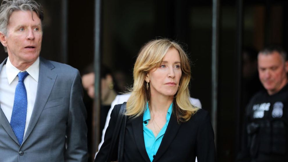 Felicity Huffman, din Neveste disperate, a pledat „vinovată” în dosarul de mituire a unor profesori