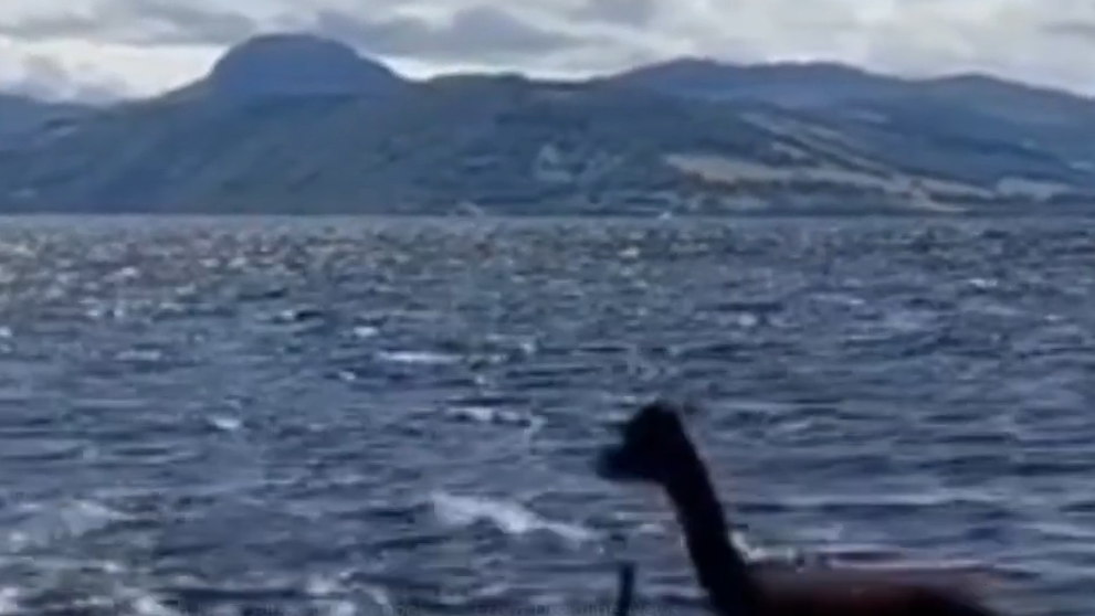 Monstrul din Loch Ness le-a jucat feste localnicilor din Inverness, Scoția