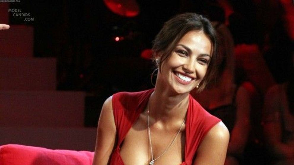 Una dintre cele mai frumoase femei din Romania si-a socat fanii: <span style=