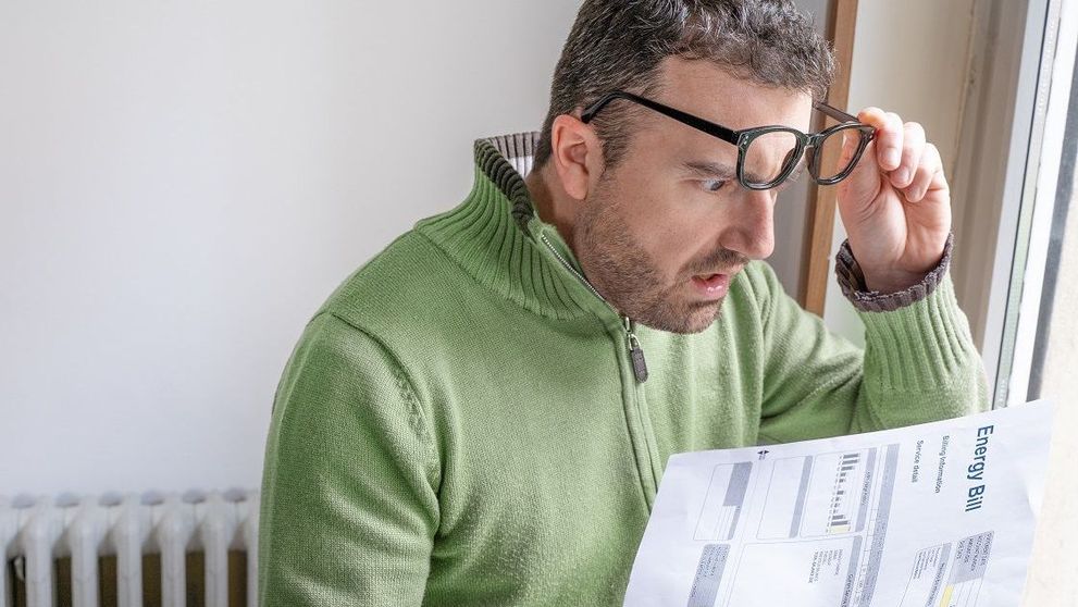 Cu cât îți pot scădea facturile dacă faci mici optimizări în casă