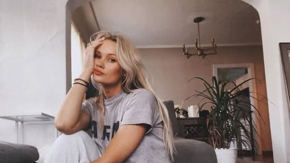Celebra artistă, care a interpretat una dintre cele mai de succes piese din toate timpurile, a murit la doar 37 de ani. A lăsat în urmă o fiică în vârstă de cinci ani:„Suntem cu inimile frânte”
