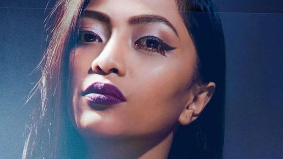 Finalista sezonului sase Romanii au talent, Bella Santiago, lanseaza single-ul de debut si videoclipul 